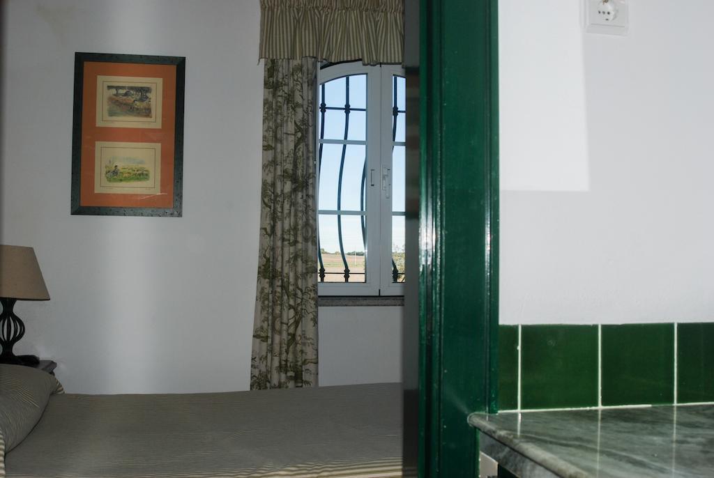 Herdade Da Samarra Hotel Viana do Alentejo Szoba fotó